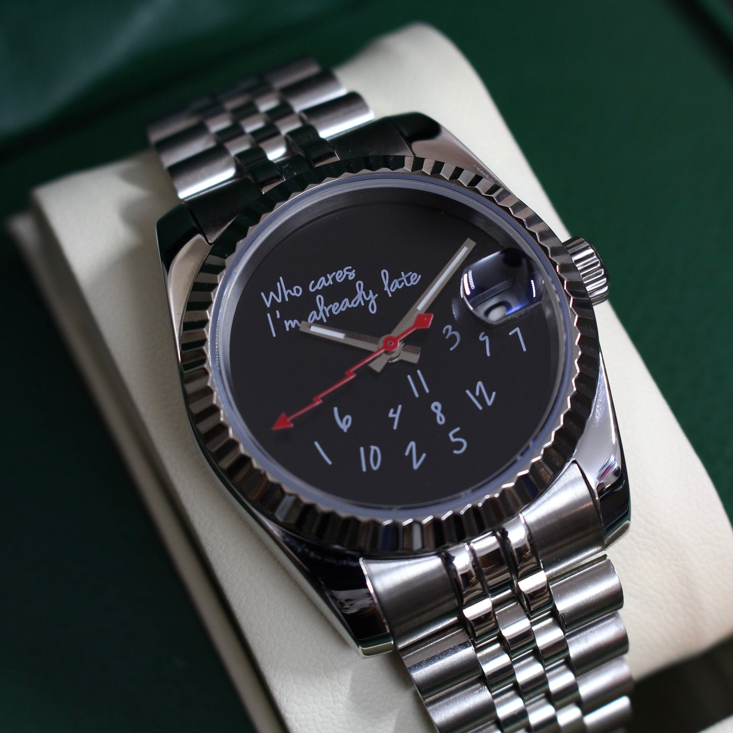 DATE-JUST (WHO CARES?) BLACK