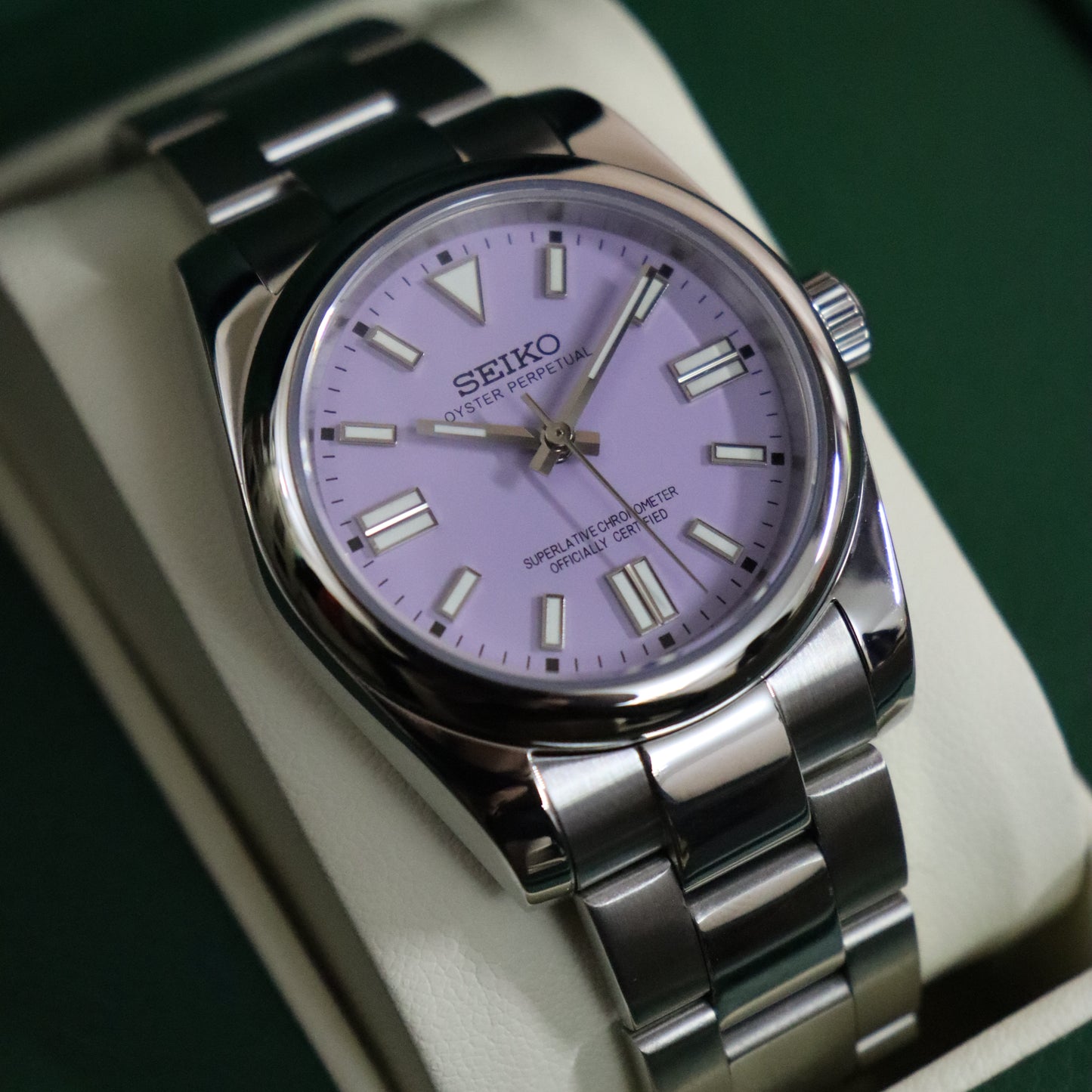 OYSTER PERPETUAL (LAVENDER)
