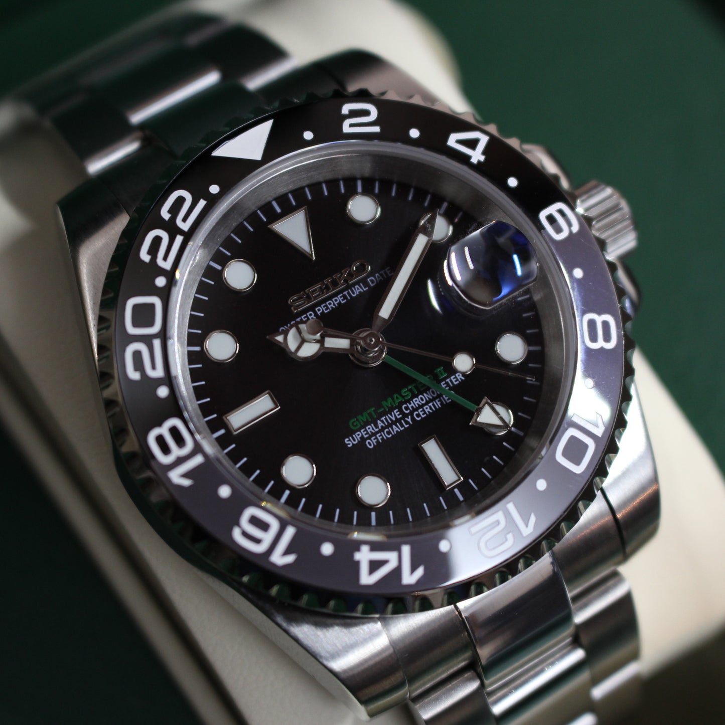 GMT BRUCE WAYNE (oyster)