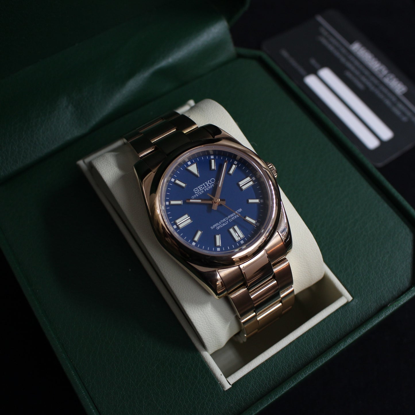 OYSTER PERPETUAL ROSE-GOLD (BLUE)