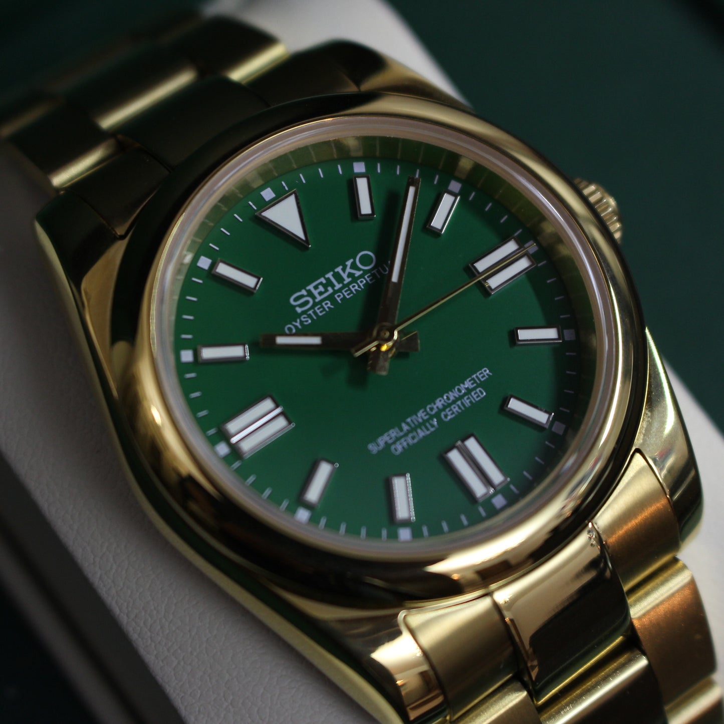 OYSTER PERPETUAL GOLD (GREEN)