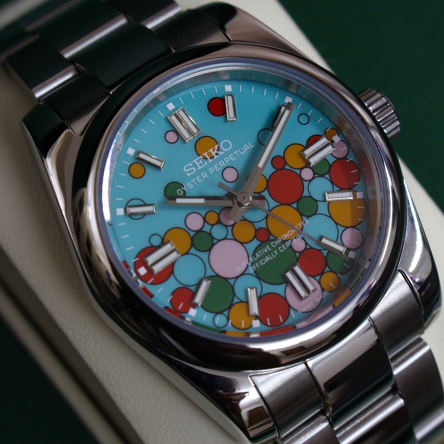 OYSTER PERPETUAL (CELEBRATION)