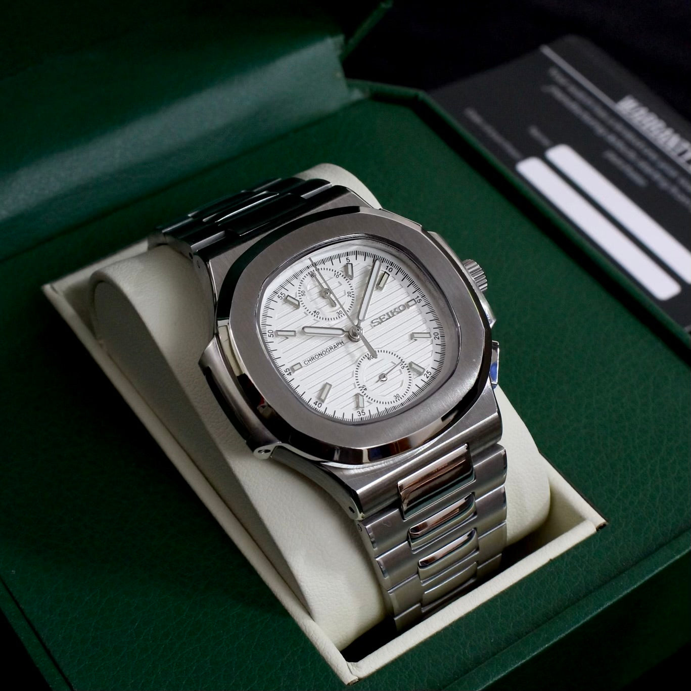 NAUTILUS CRONOGRAPH WHITE
