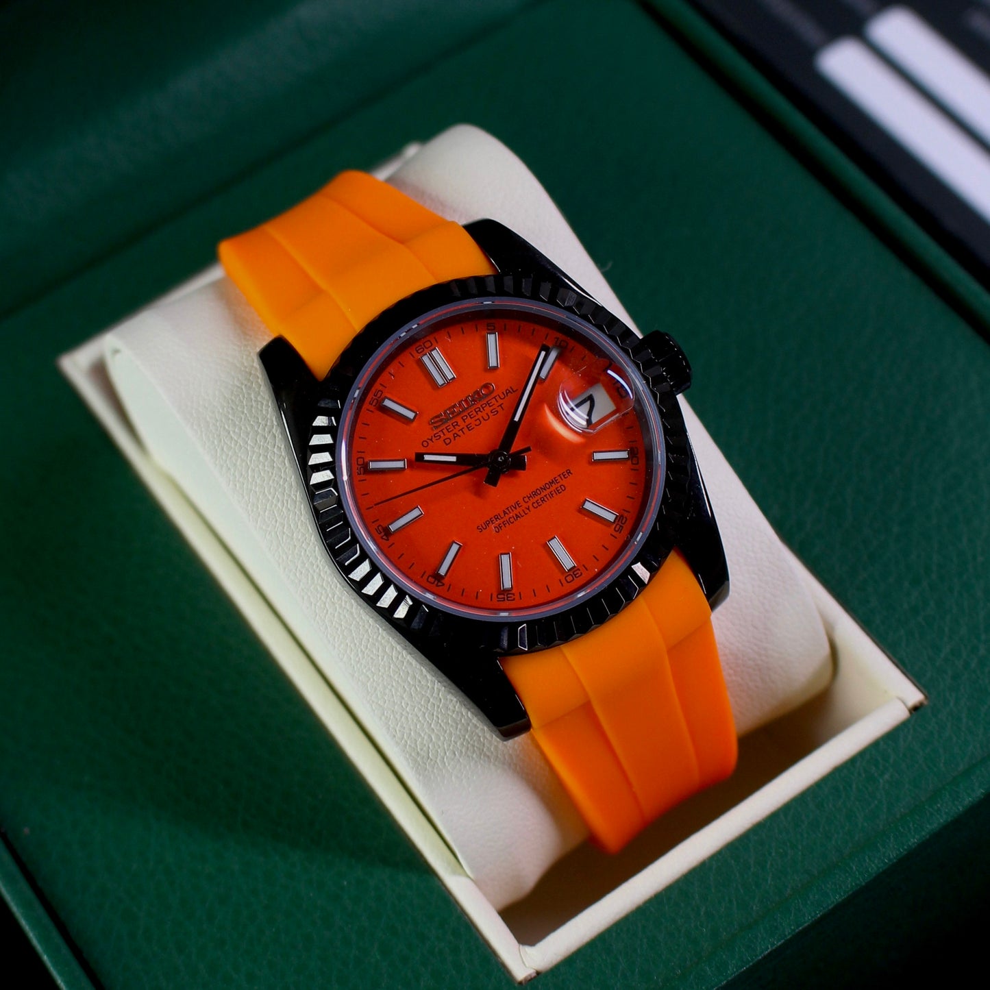 DATE-JUST ORANGE