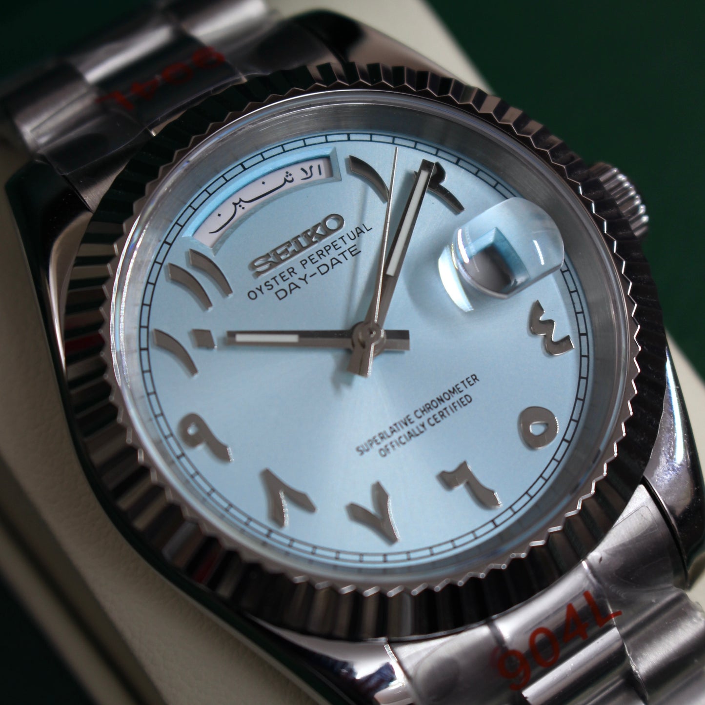 DAY-DATE ARABIC (LIGHT BLUE)