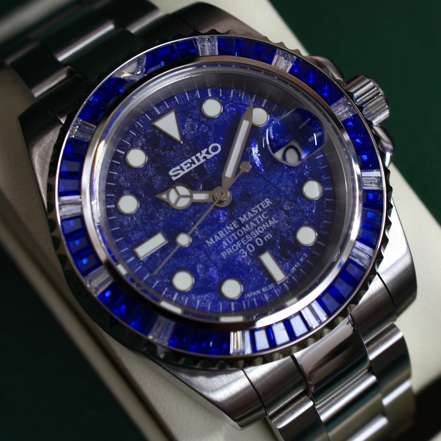 SUBMARINER SMURF (SAPPHIRE)